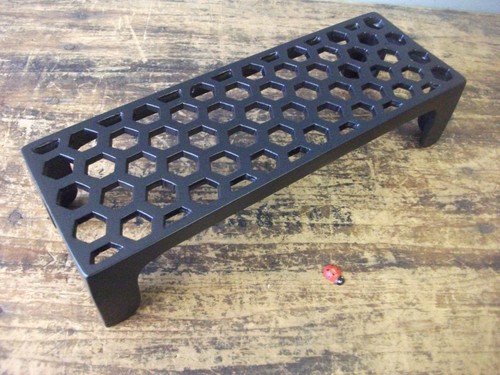 Cast iron air - iron, vent
