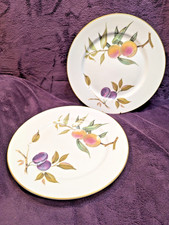 Royal Worcester Evesham Gold ~