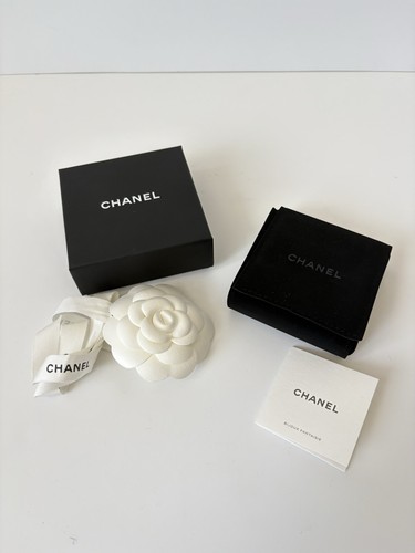 Chanel empty jewelry gift box - jewelry,