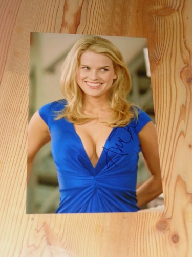 Sexy alice eve original - sexy,