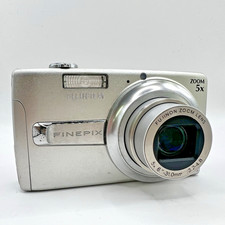 Fujifilm Finepix J50 8.2MP 5x Zoom Digital Camera Silver  Tested & Working
