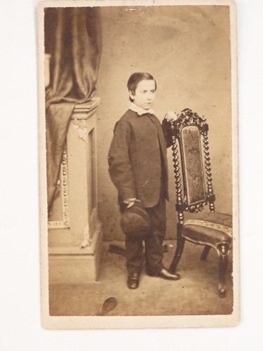 Young boy bowler hat - young,