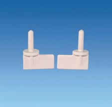 RETAINING CLIPS FLAGS FOR