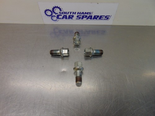 Skoda octavia wheel bolts - skoda,