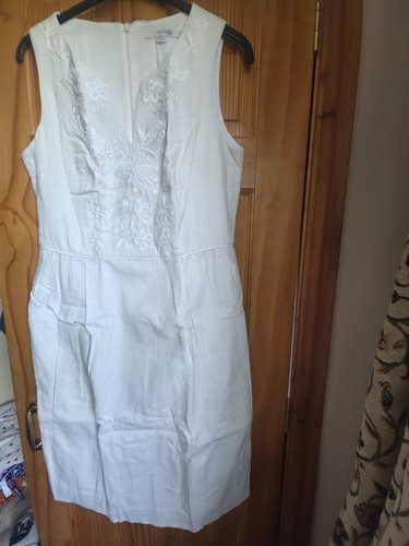 Boden nwot size 12l ivory - boden,