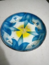 OLD VINTAGE MULTI COLOR FLORAL PORCELAIN ENAMEL PAINTED ROUND TIN PLATE
