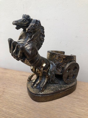 Horse chariot metal - chariot, casting