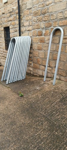 Hoop barrier car park - ,