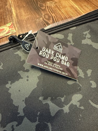 Angling technics dark - technics, camo