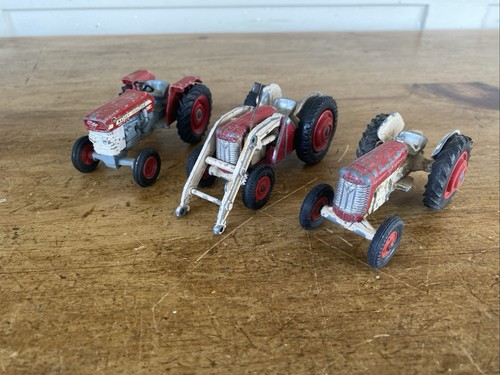 Corgi toys massey ferguson - toys, 66