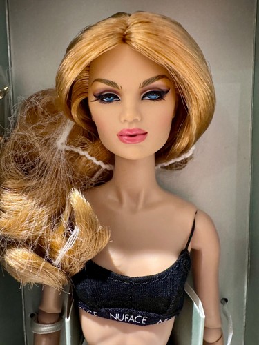 Integrity toys fashion royalty - integrity,