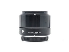 Sigma 19mm f/2.8 DN ART  Micro