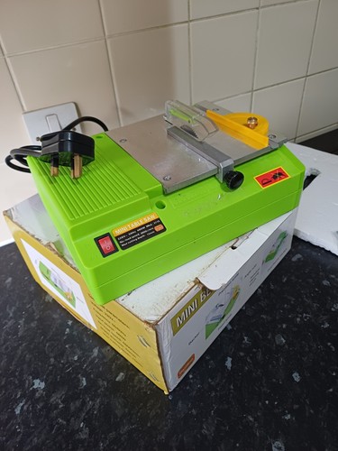 Mini bench saw - bench, mitre
