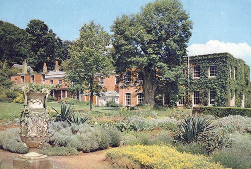 England postcard broadclyst - england,
