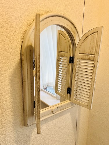 Arched wall mirror with - mirror,