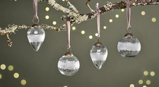 Christmas Baubles 4 Clear