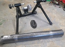 Lifeline Turbo Trainer Fluid Resistance QR Through Axle with brand new floor mat