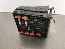 VOLKSWAGEN SHARAN FUSE BOX