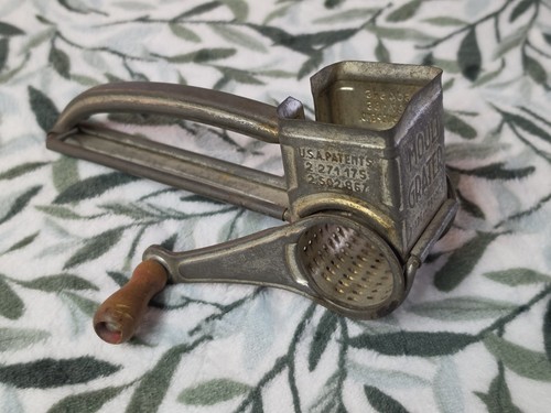 Vintage mouli rotary - mouli, cheese