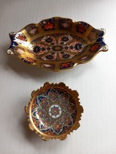 Pretty Rotal Crown Derby 1128 Omary Dish + Tip Nam Thong Hand Painted Dish