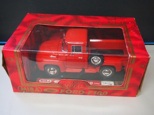 1956 mira scale diecast - mira,