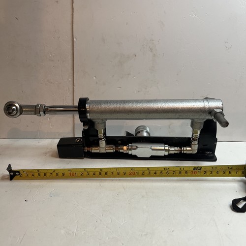 Hydraulic double acting - hydraulic,