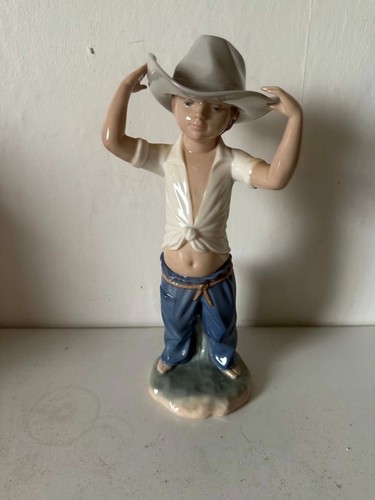Rare nao lladro little - rare, by
