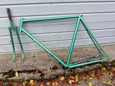 Witcomb bicycle frame 22.5"