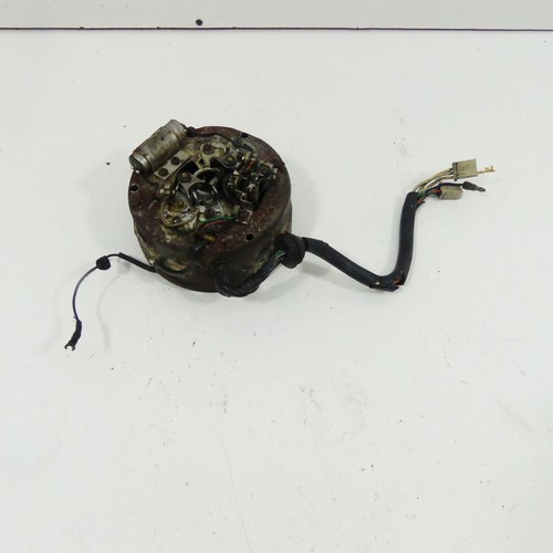 Yamaha 250 352 - 250, alternator
