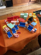 Fantastic Vintage 50s/60s Dolls House Furniture 1:16 Scale With 3 Baby Dolls