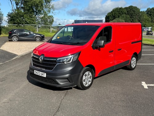 Renault trafic business 2023