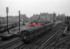 PHOTO  2 CAR SUBURBAN SET