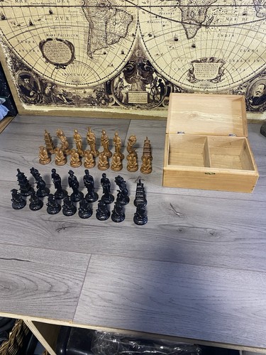 Vintage chinese themed chess - themed,