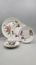 Royal Worcester Evesham Gold