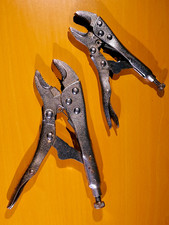 Set of 2 Locking Pliers Clamp Pipe Wrenches - Plumping Gas Work Welding
