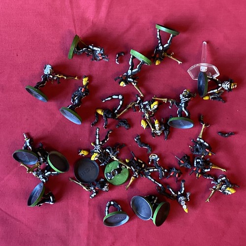 Eldar models parts - parts, bits