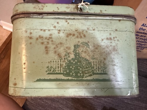 Vintage mint green metal - vintage,