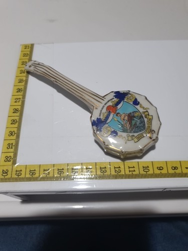 Crested ware china shelley - ware,