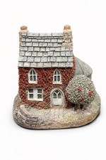 Holly Cottage by Lilliput