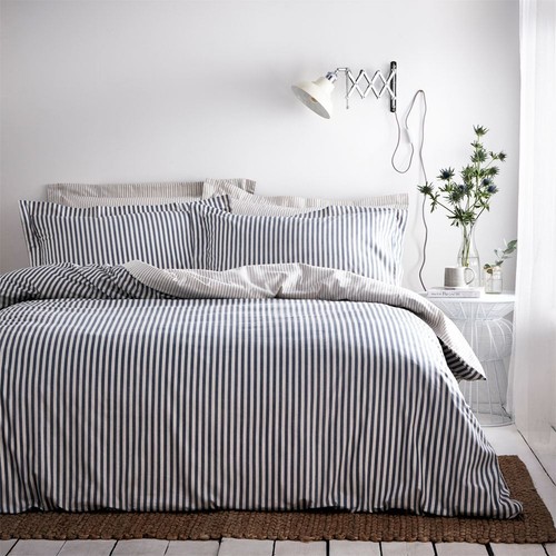 The linen yard - linen, hebden