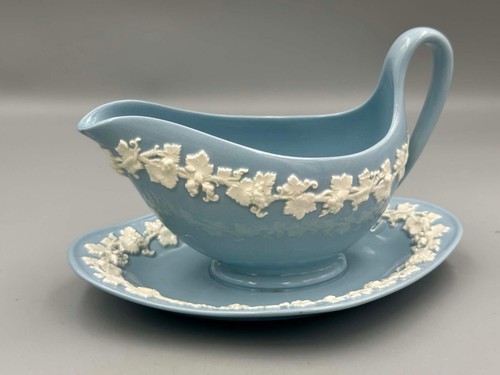 Wedgwood queens ware embossed - queens,