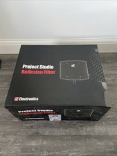 SE Electronics Reflexion Filter Project Studio Mic Shield Black - Boxed Complete