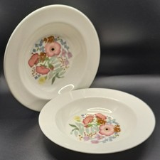 Pair of Wedgwood Meadow Sweet