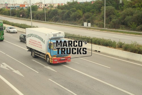 Truck photo mercedes benz - truck,