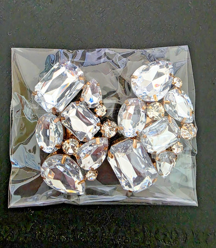 Gold tone crystal clip - gold‑tone, clip‑on