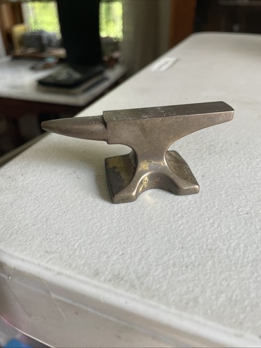 Small antique anvil brass - ,