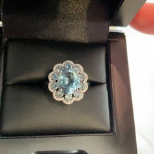 Santa Maria AAAA Aquamarine and diamond cluster in platinum ring