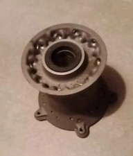 Front wheel hub aprilia sxv