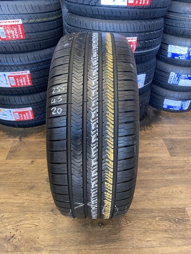 1x255 45r20 105v - 105v, goodyear