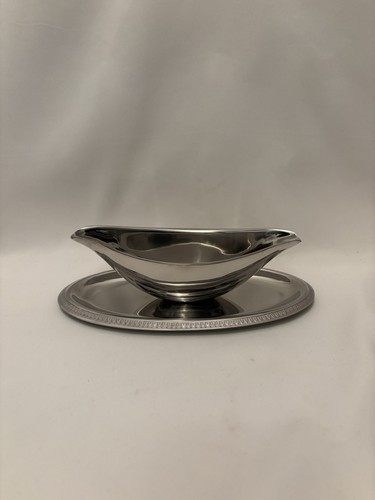 Vintage gravy boat mid century - gravy,